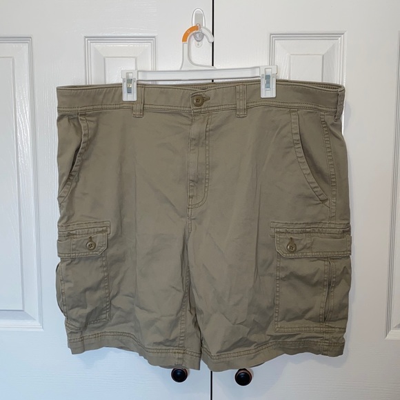 Men’s shorts - Picture 1 of 3
